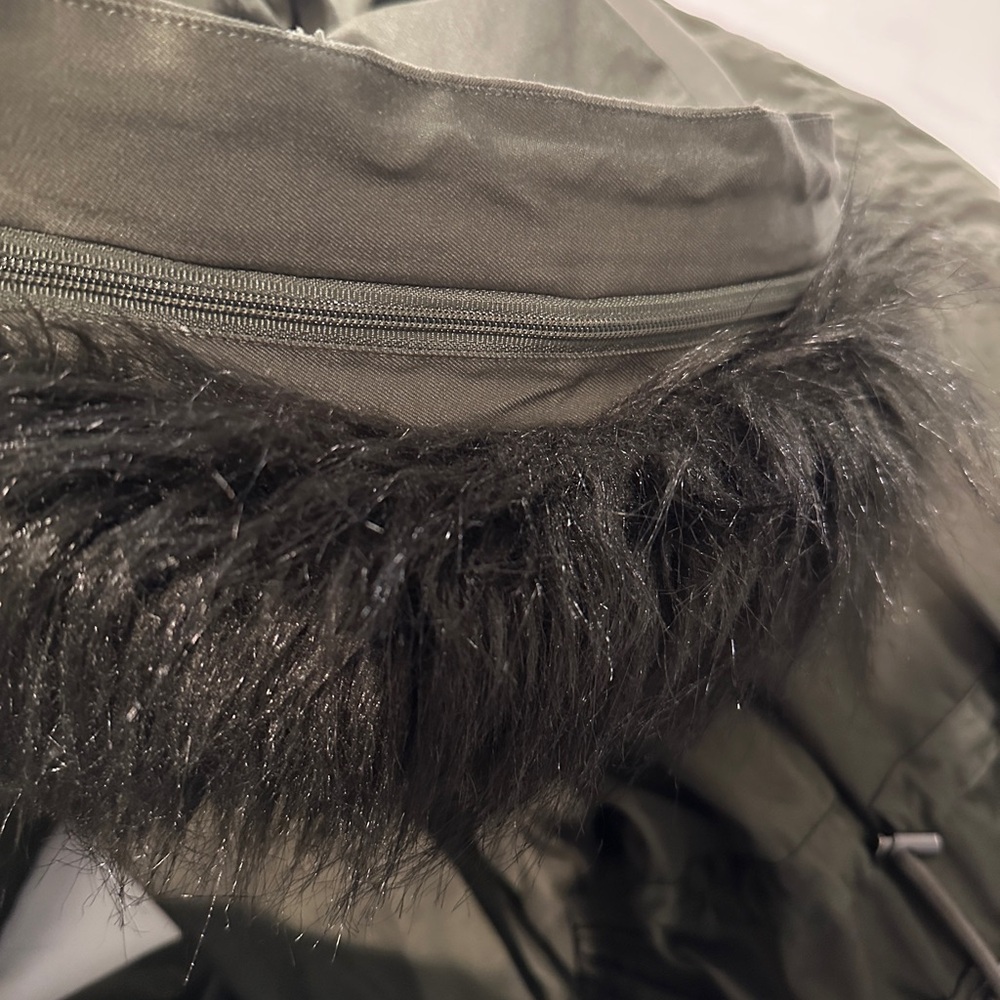 Torrid olive green 3 in 1 winter parka - Picture 5 of 8